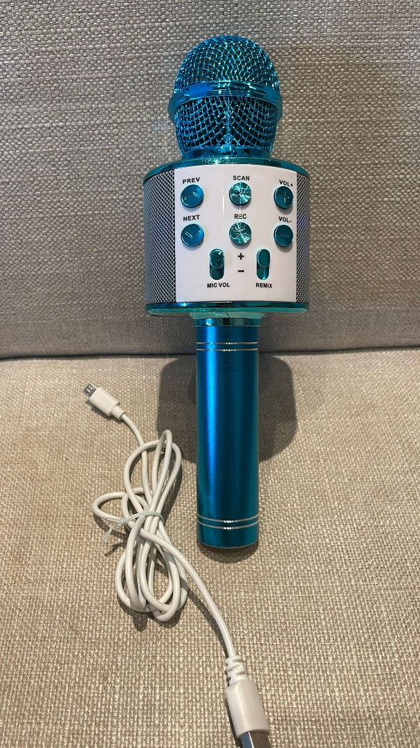 1524) HANDHELD WIRELESS SINGING MIKE MULTIFUNCTION BLUETOOTH KARAOKE MIC WITH MICROPHONE