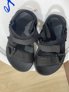 幼童涼鞋