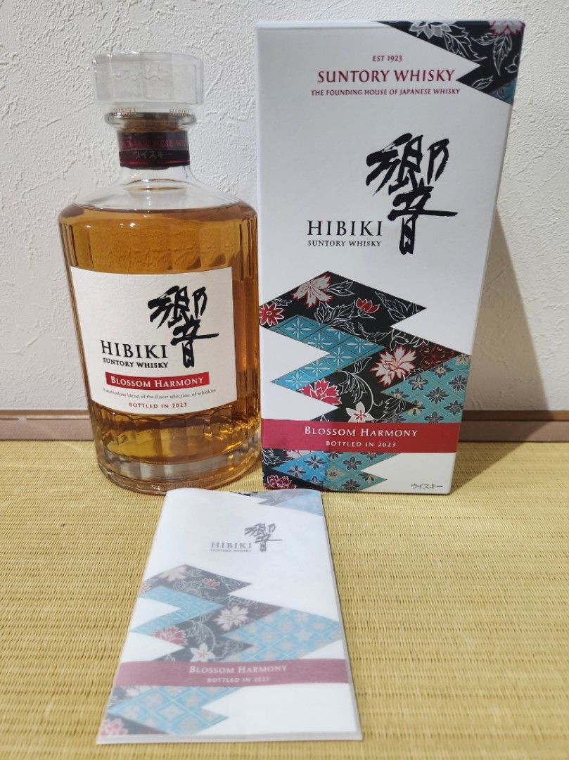 有瑕疵特價出售日本Suntory 三得利響BLOSSOM Harmony 2023 威士忌盒