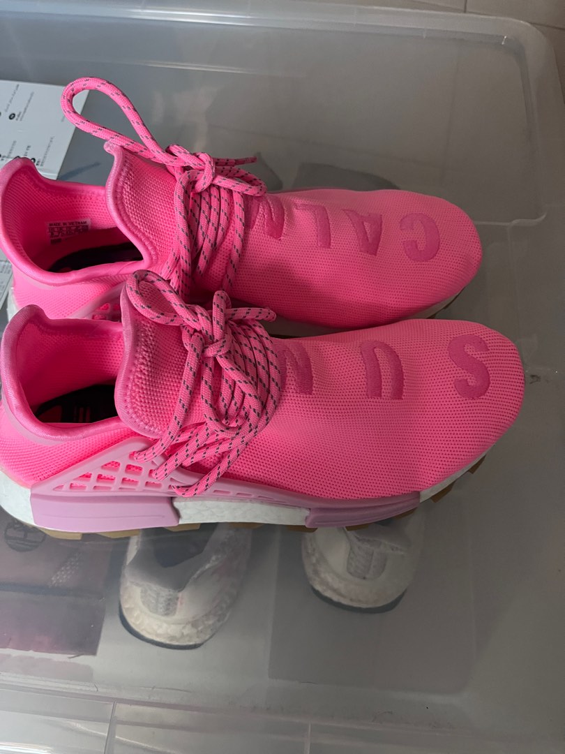 Hu adidas pink hot sale