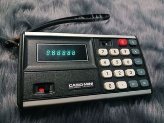 Affordable CASIO-mini electronic calculator (Rare vintage calculator) 😍