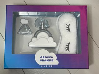 （分類：）位於 。 由 lyrasavannah 提交（商品編號 1246623075，圖片 1）。簡介： 。