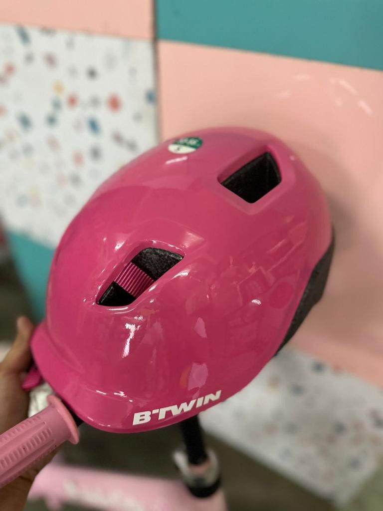 Hello kitty hotsell balance bike
