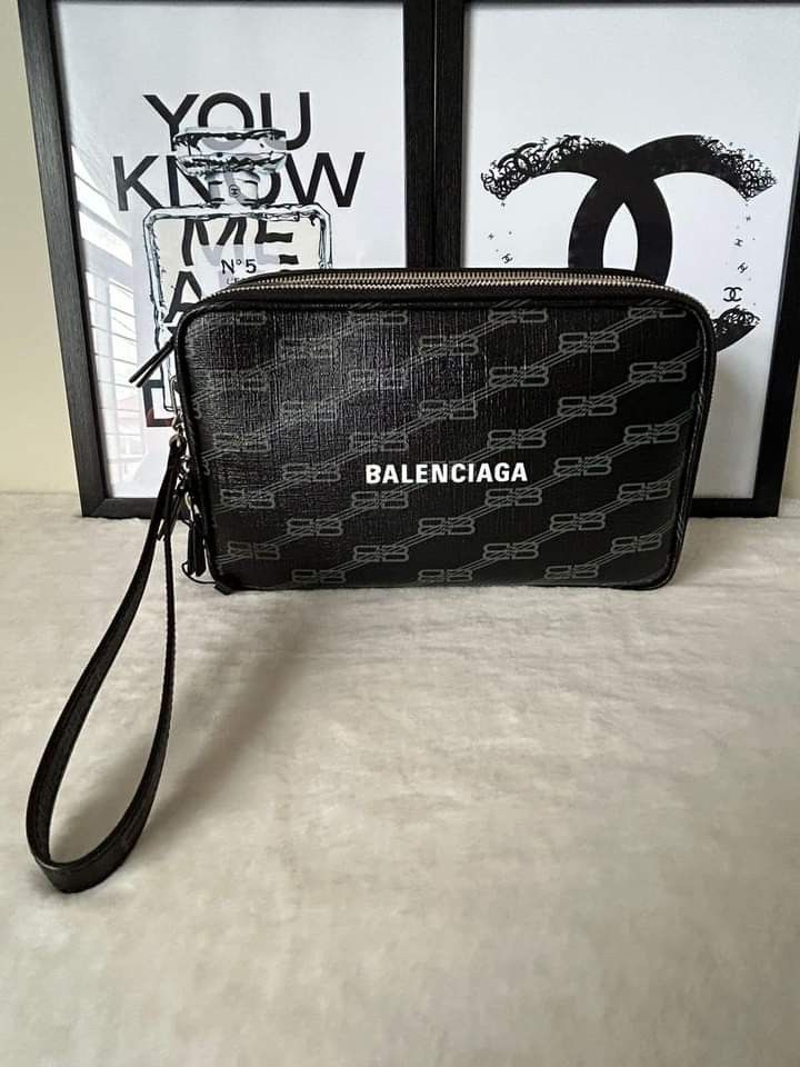 Balenciaga logo clutch cheap