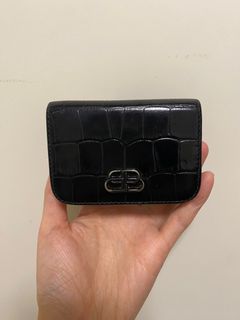 （分類：）位於 。 由 hugfcdrgdsh 提交（商品編號 1246732566，圖片 1）。簡介： 。