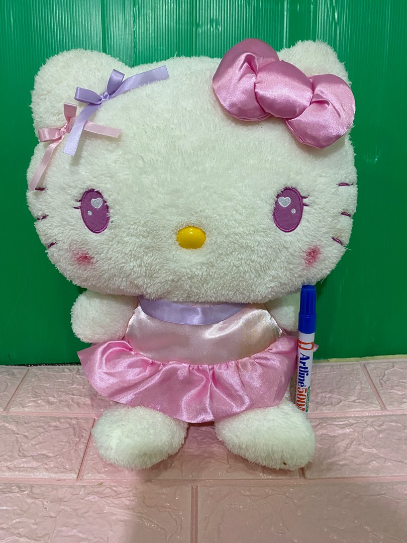 Big Hello Kitty Plush, Hobbies & Toys, Toys & Games on Carousell
