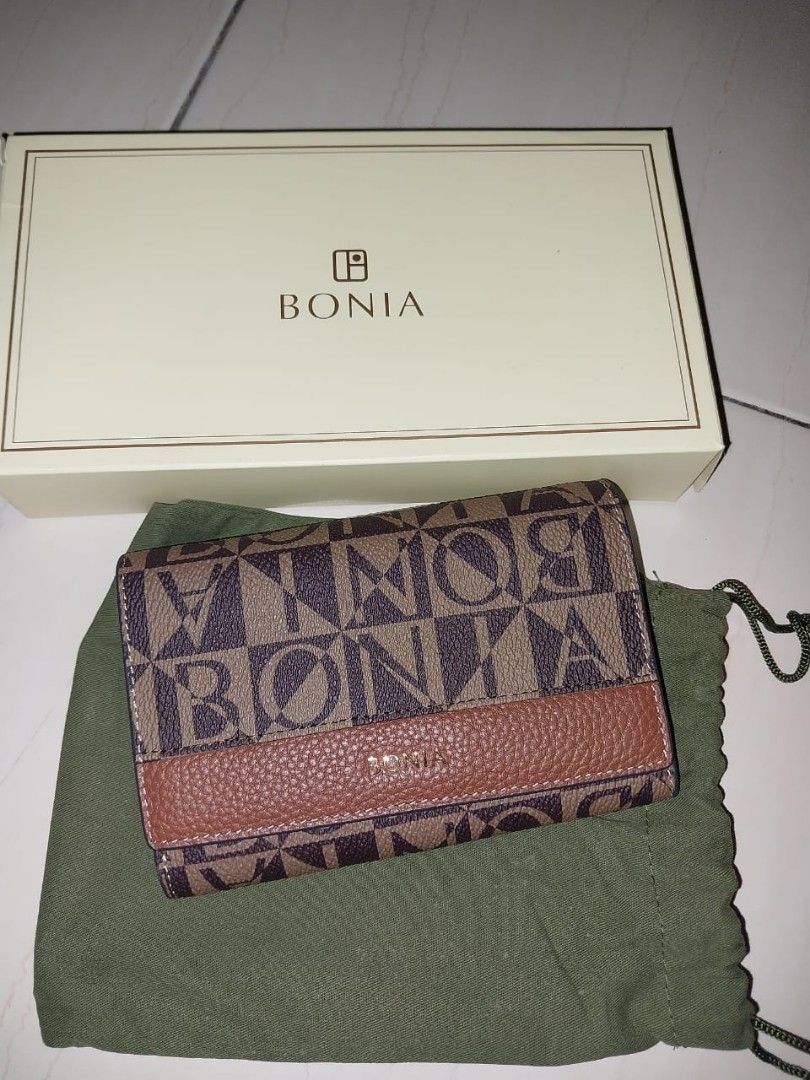 Bonia purse cheap