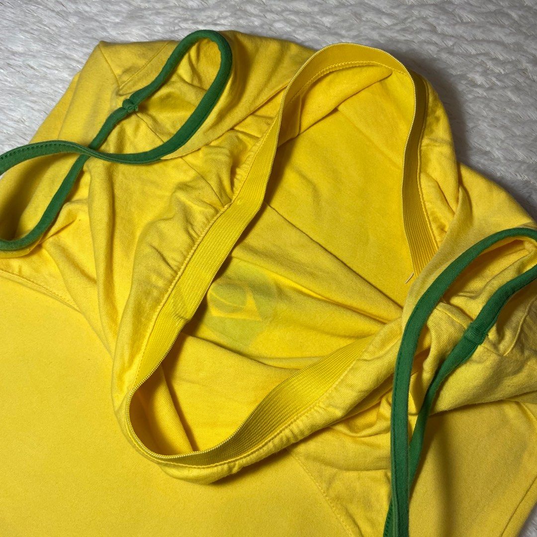 Brasil Puma Vintage Top (Category: Sleeveless) located in Pasig City. Submitted by luxthings (Listing ID 1246733796, Image 3). Description: - i swear super pretty!!!!!! - small to large - body hugging!! - authentic & vintage, hard to find 😩 - girl ang ganda nito swear - more inspo in pinterest .
