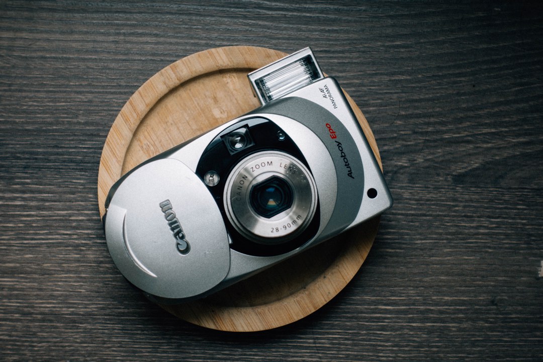 Canon Autoboy Epo, 相機攝影, 相機在旋轉拍賣