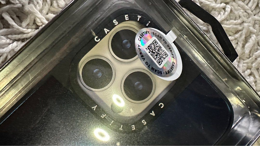 Casetify MLB Mirror case and wireless charger ( New York Yankee for iPhone 14 Pro Max), Mobile