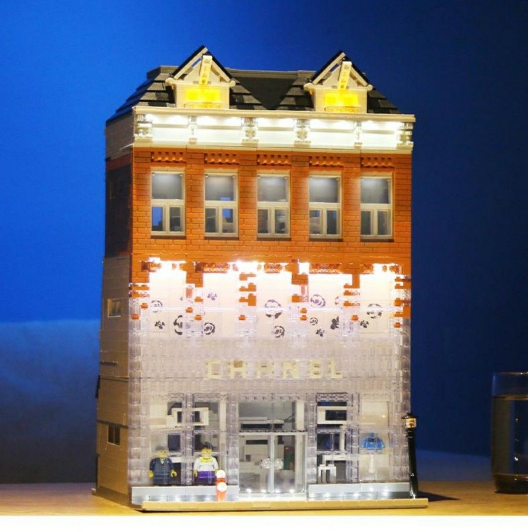 Lego discount chanel store