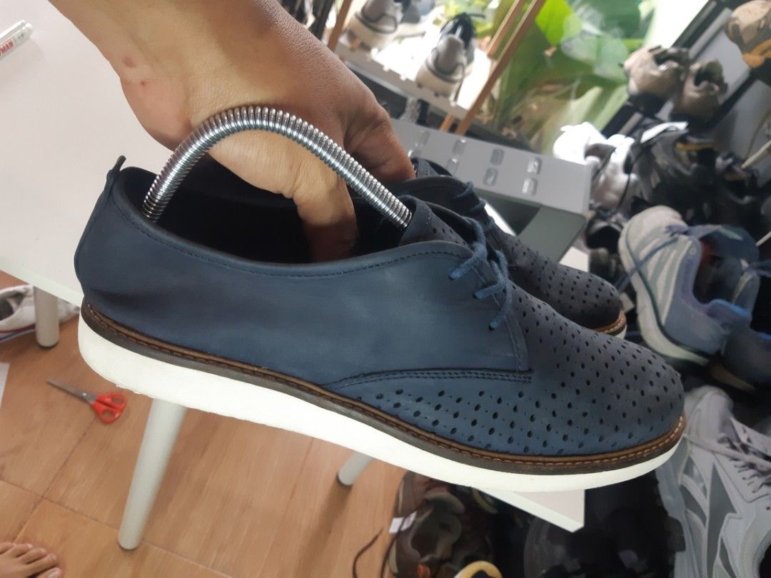CLARKS FEMMES SLIP ON FOAM SIZE 41.5 Fesyen Wanita Sepatu di