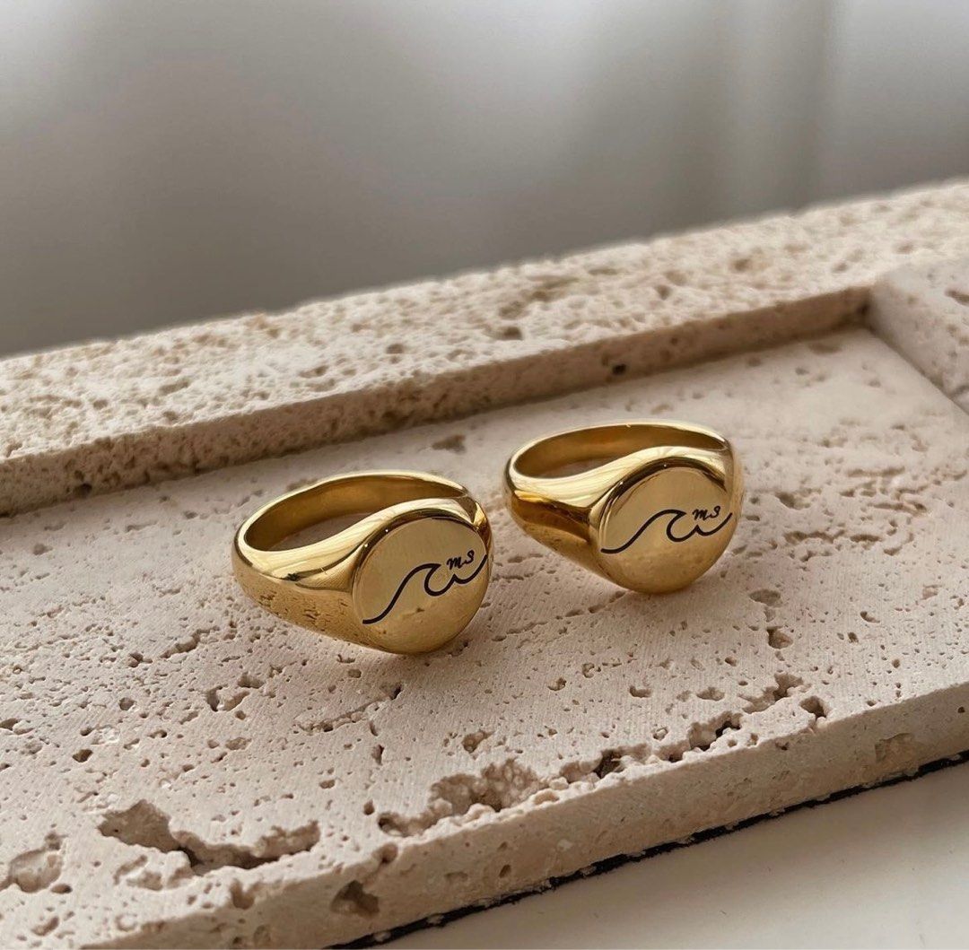 Gold and silver signet ring hot sale