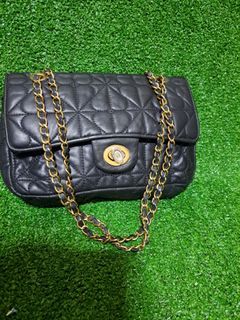 Dissona shoulder bag Genuine leather 33 by 30cm Sh.1400 Sold