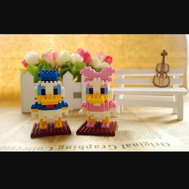 Donald Duck Daisy Duck Nanoblock Hobbies Toys Toys Games