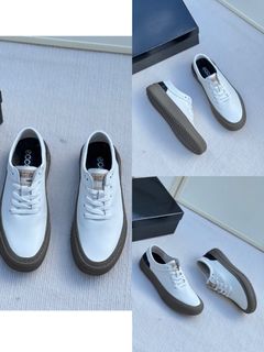 (Category: ) located in . Submitted by comfyshoe (Listing ID 1246672283, Image 1). Description: .