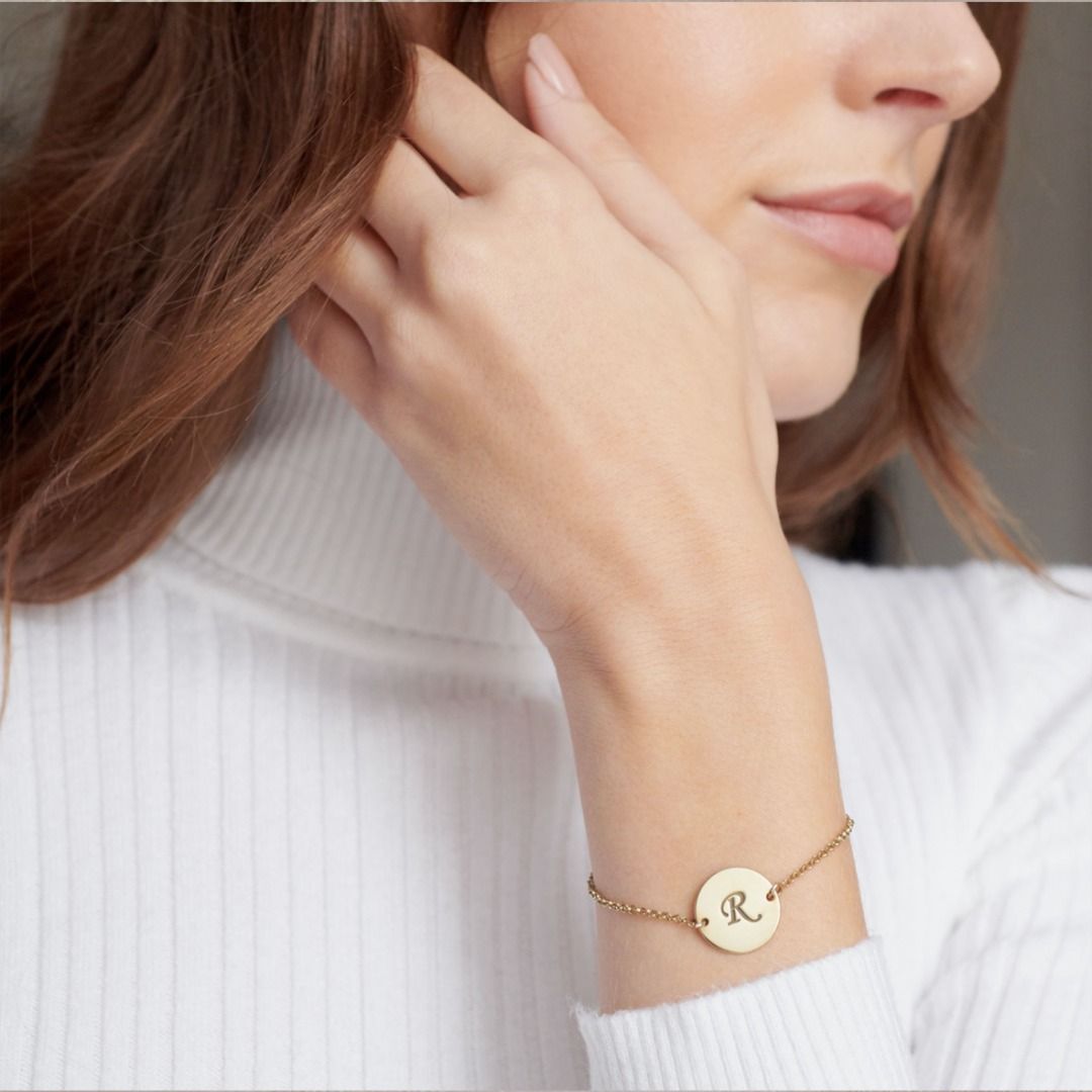 R name clearance bracelet