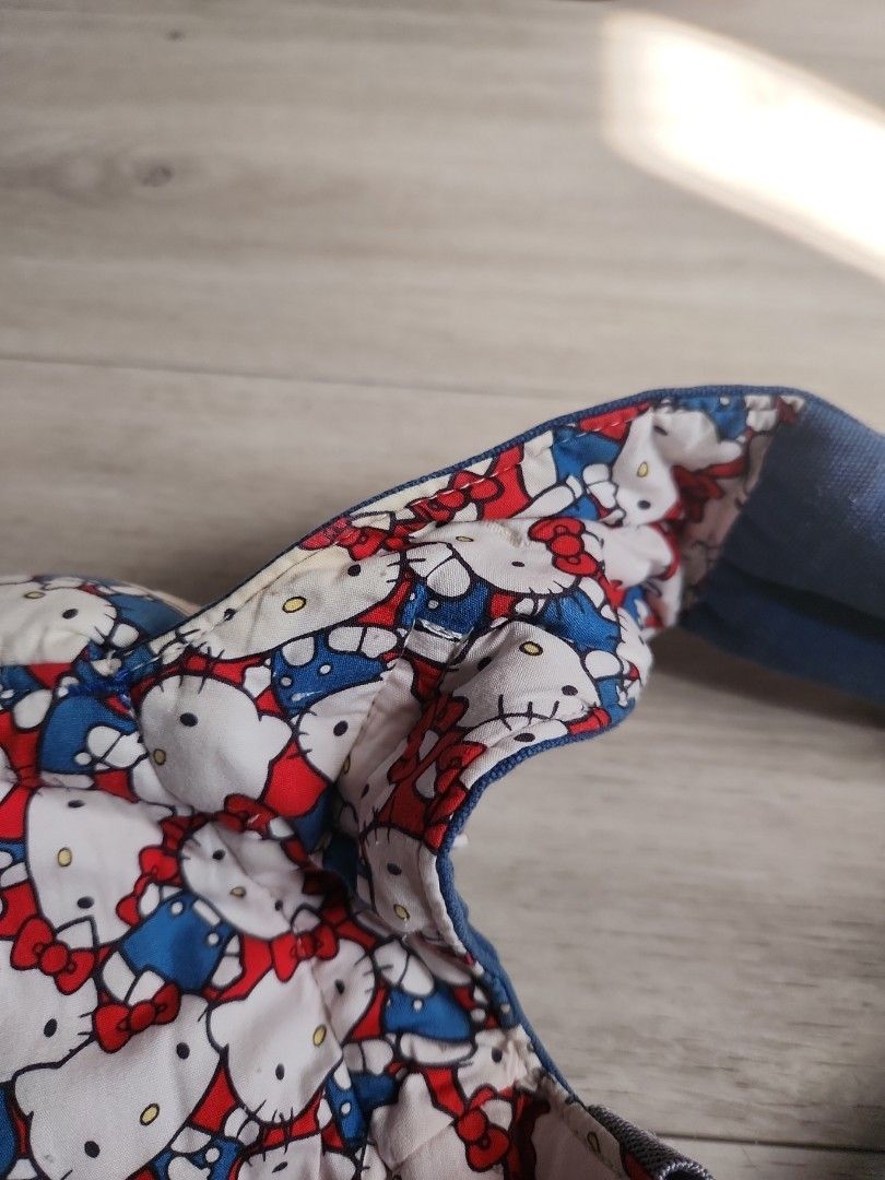 ergobaby hello kitty