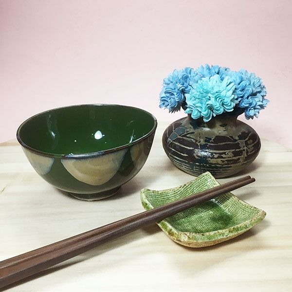 Green bowl with Chopstick Rest (SOLD PER SET), Furniture & Home Living