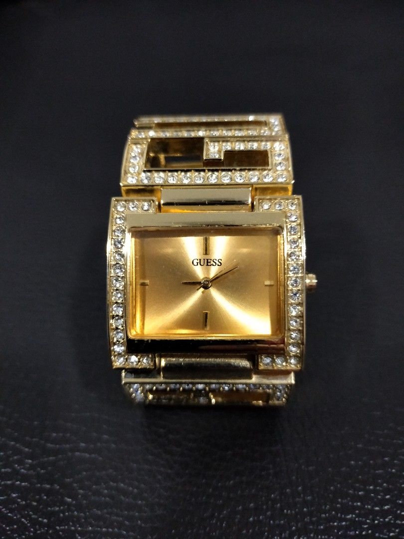 GUESS WATCH Quartz Selling Cheap At Only RM89 3013