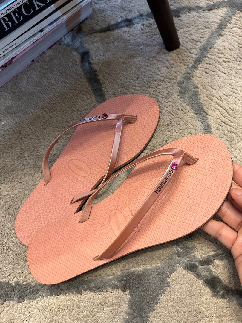 Havaianas with gem store