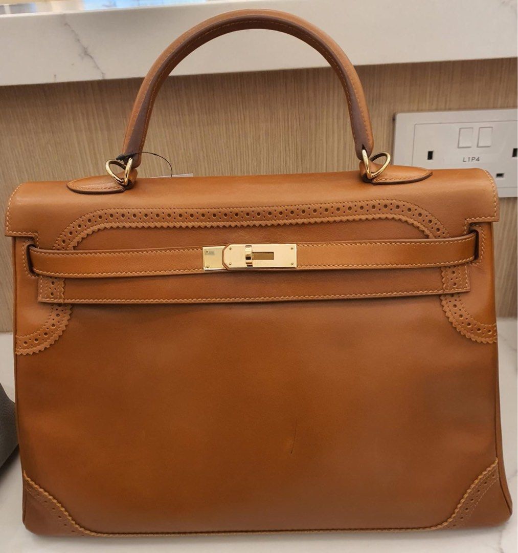 Hermes kelly 35 togo leather (Brown), Luxury, Bags & Wallets on Carousell