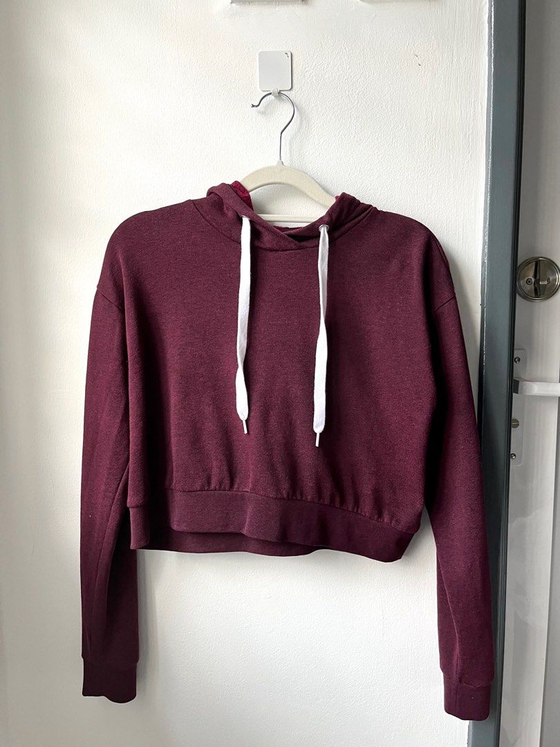 Maroon crop top hoodie online