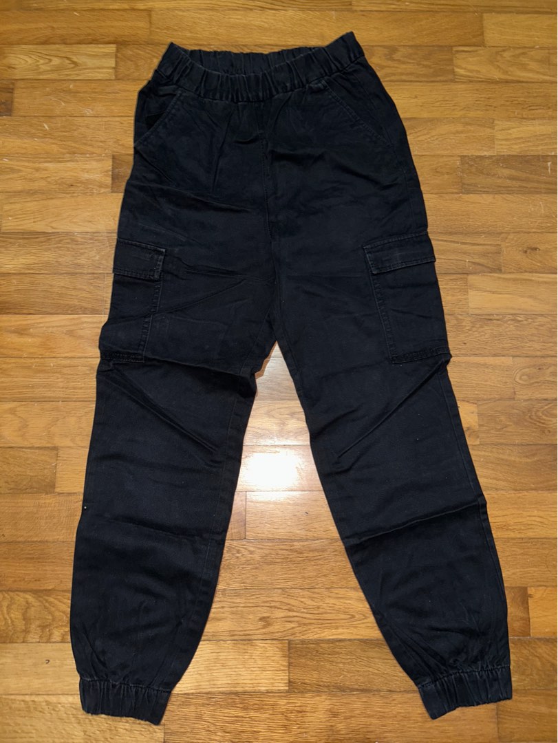 H M side flap pocket cargo pants Women s Fashion Bottoms Jeans