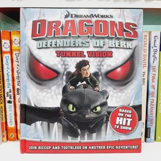 How to train your DRAGON book (Padded Hardcover)
