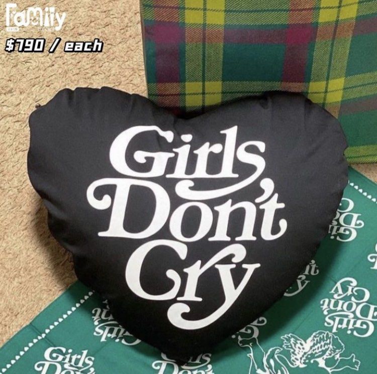 Human Made x Girls Don't Cry Cushion, 名牌, 飾物及配件- Carousell