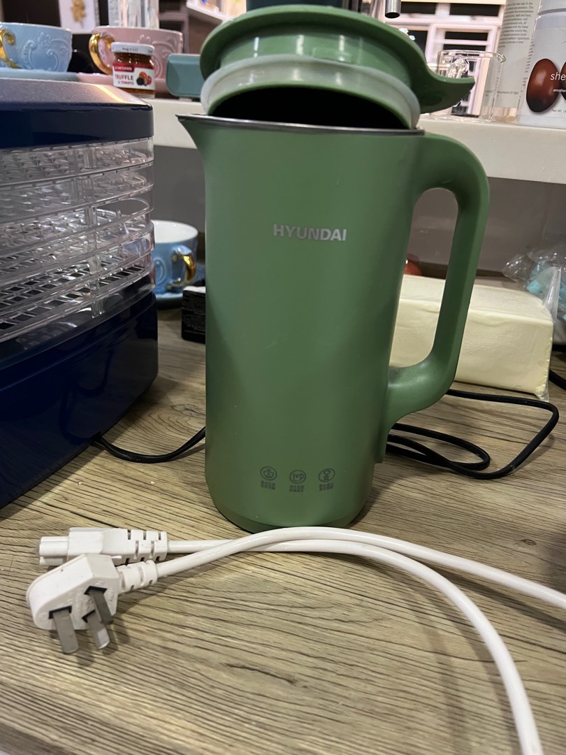Hyundai Soya Milk Maker Food / Juice Blender, TV & Home Appliances