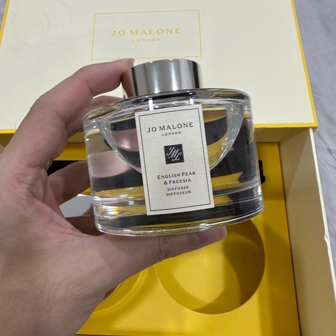 Jo malone diffuser shop and candle set