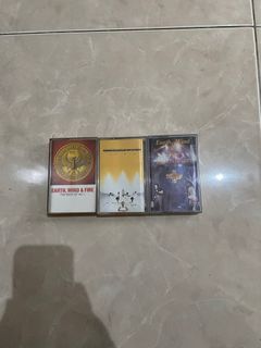Kaset Pita Earth, Wind & Fire