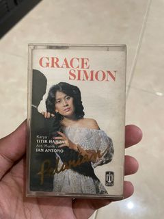 Kaset Pita Grace Simon