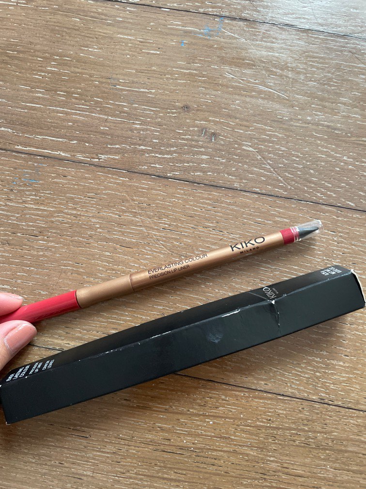 Kiko lip liner no 415, Kesehatan & Kecantikan, Rias Wajah di Carousell