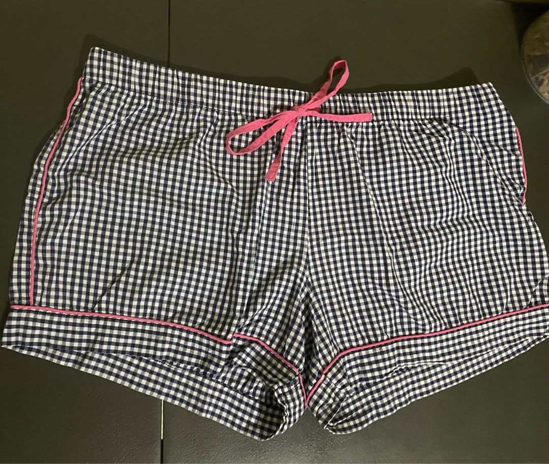 Claiborne sleepwear shop