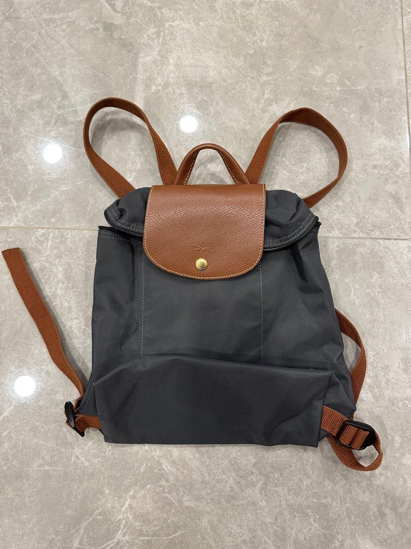 Longchamp Le Pliage Backpack Grey