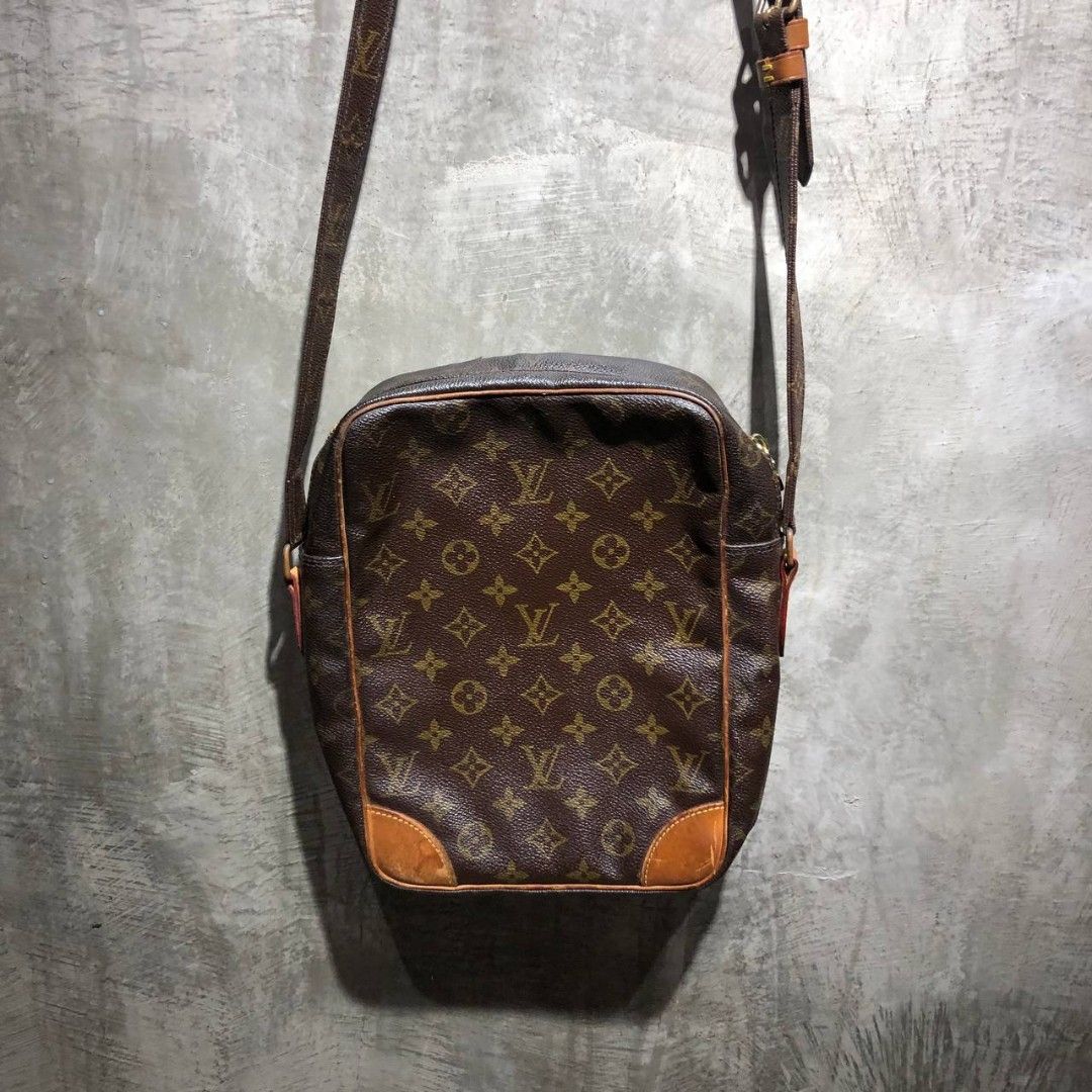 Louis Vuitton Danube Sling bag GM (Category: Luxury Bags & Wallets) located in Quezon City. Submitted by johnpaulperezzz (Listing ID 1246663215, Image 3). Description: Louis Vuitton Danube Sling bag size: GM dimension: Width: 8" Length: 11" Condition: 9/10 Issue: - Signs of usage light scuff on the vachetta leather at the lower part of the front and back of the bag retail: $1800 Price: 20k.