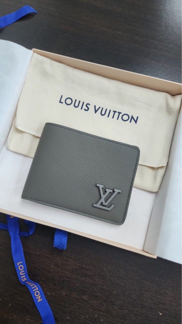 Louis Vuitton Human Made Turtle Multiple Wallet – Savonches