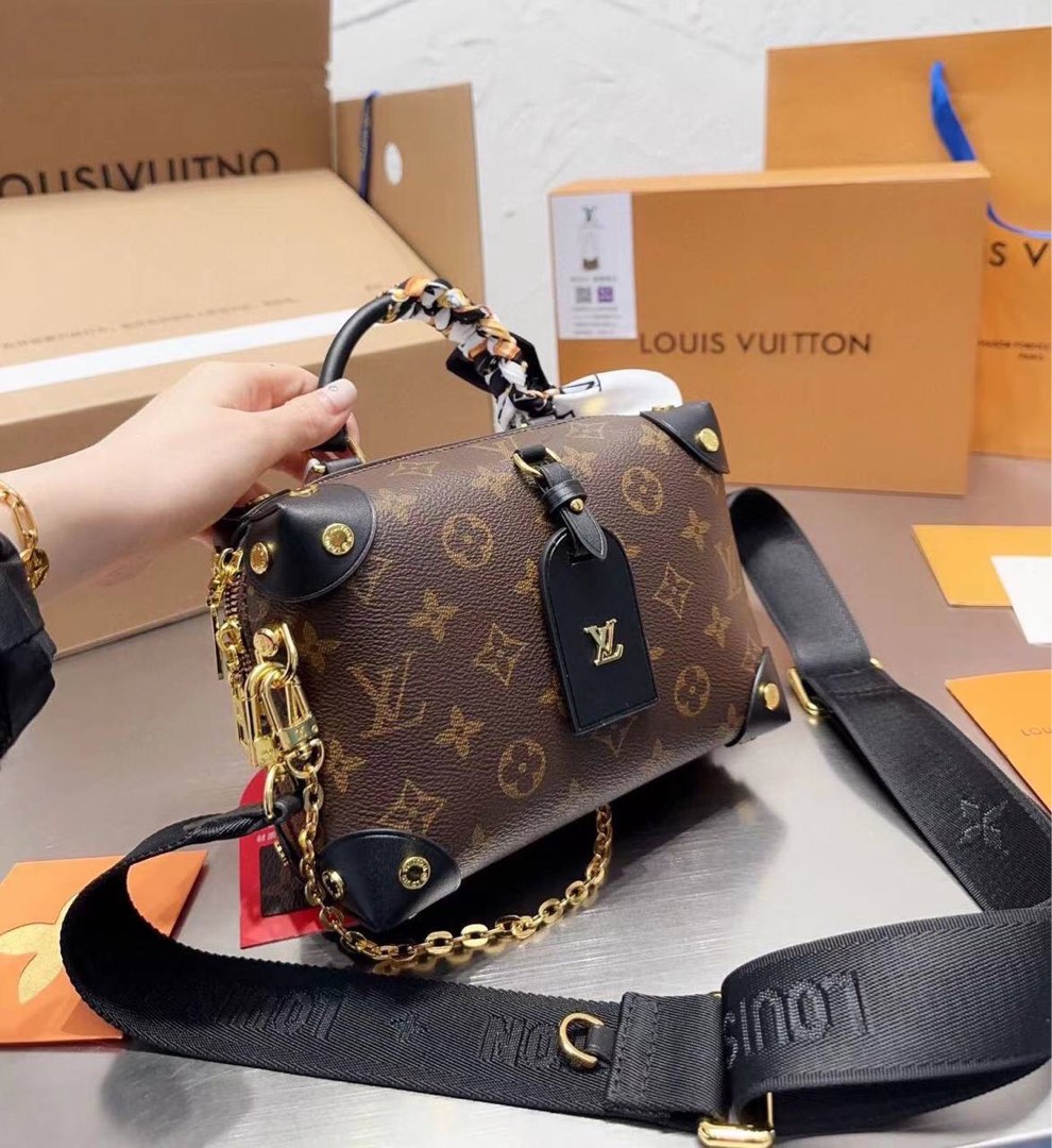 Lv boite round bag, Women's Fashion, Bags & Wallets, Cross-body Bags on  Carousell