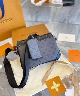 Louis Vuitton District Messenger Bag, Men's Fashion, Bags, Sling Bags on  Carousell
