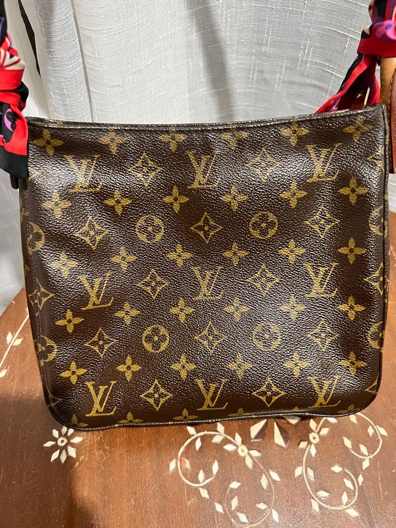 Auth Louis Vuitton Epi Mini Looping SPO Shoulder Bag Dark Brown