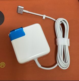 MacBook Air MagSafe 2 Power Adapter (substitute) 火牛 (代用)