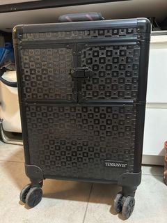 (Category: ) located in . Submitted by revotech (Listing ID 1246625277, Image 1). Description: .