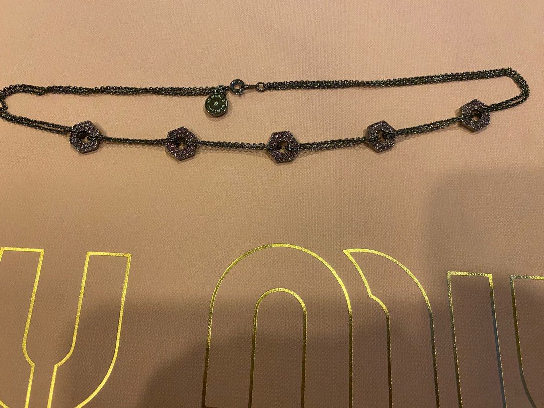 Marc jacobs choker 2025