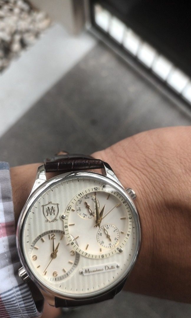 Massimo Dutti Dual Time limited edition