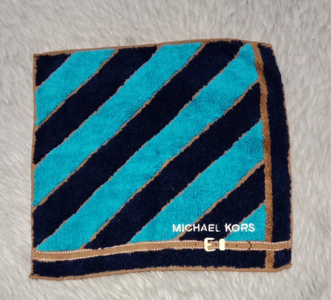 Michael hotsell kors towel