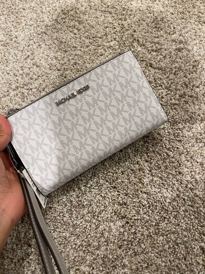 Micheal Kors JST Large Double Zip Wristlet in Signature