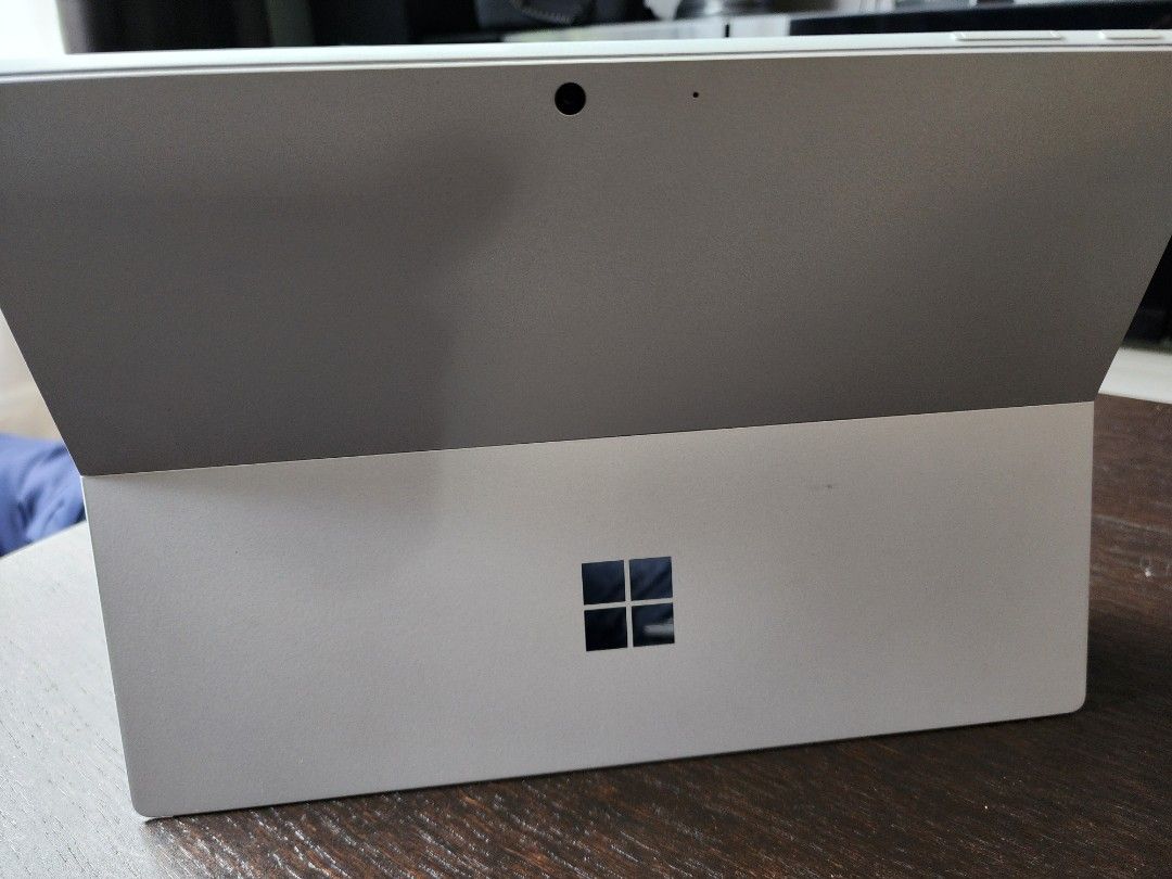 Microsoft Surface Pro 7 Touch 12.3
