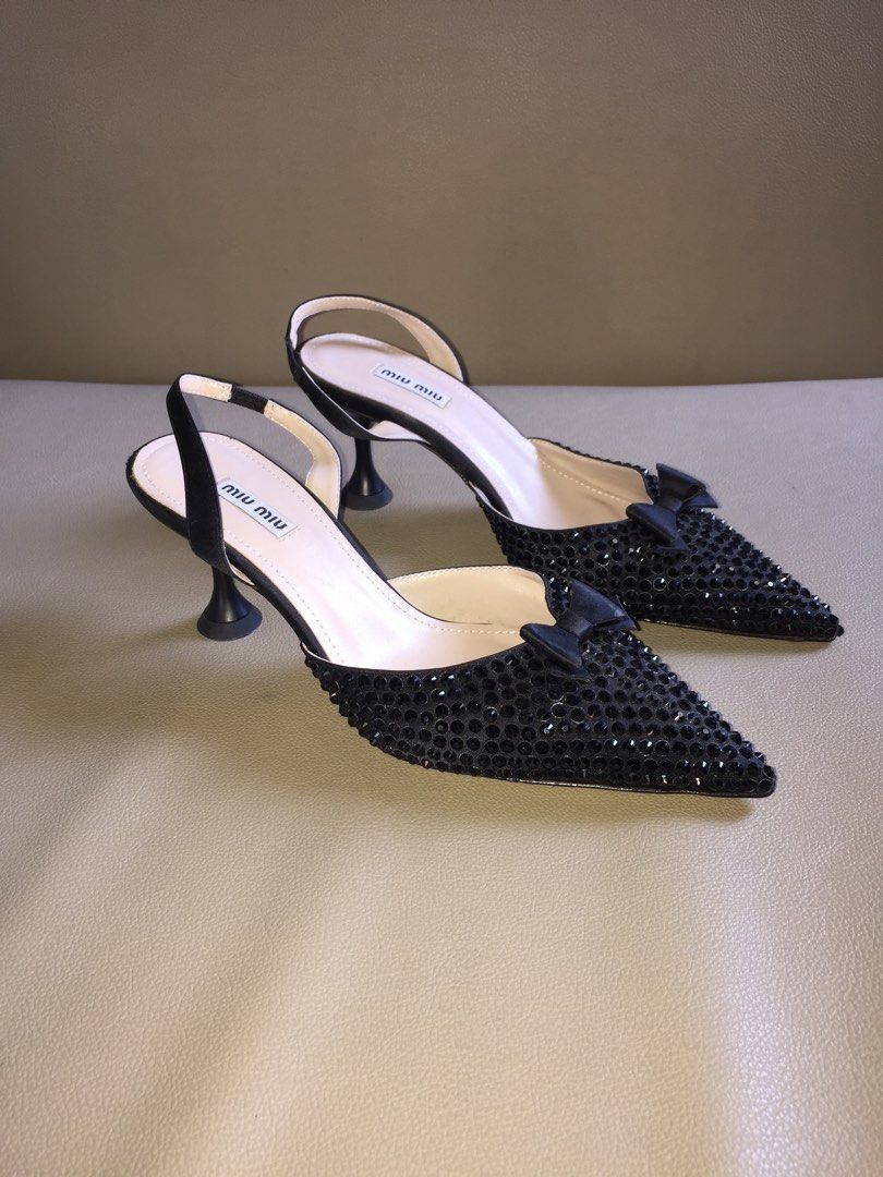White block 1 inch heels, Women's Fashion, Footwear, Heels on Carousell-hkpdtq2012.edu.vn
